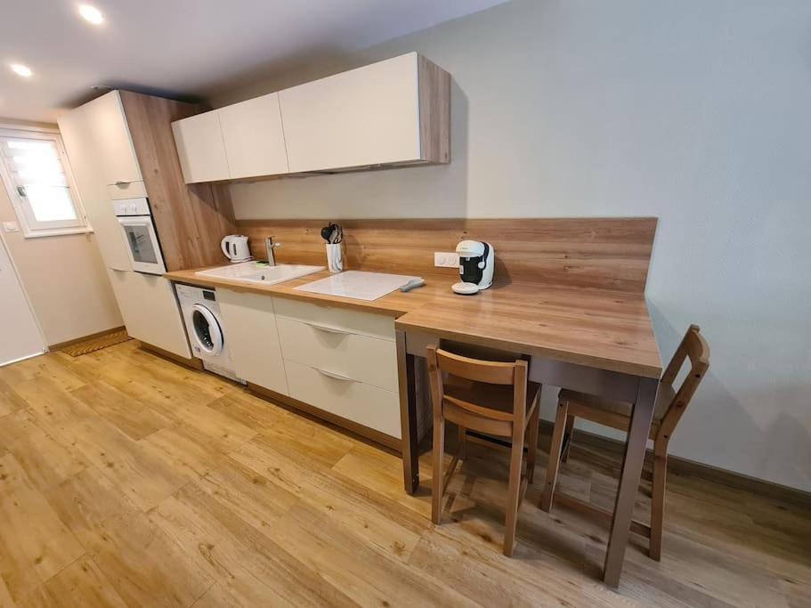 Appartement Au Calme Dans Residence Avec Piscine Boersch Kültér fotó