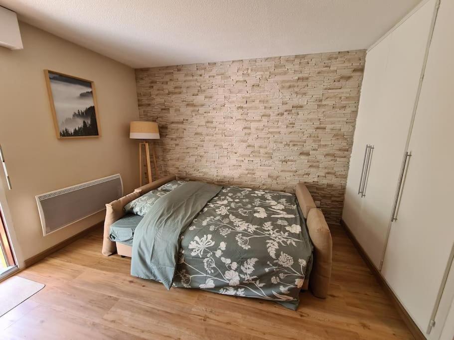 Appartement Au Calme Dans Residence Avec Piscine Boersch Kültér fotó